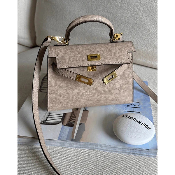 Eliza™ | Ameera