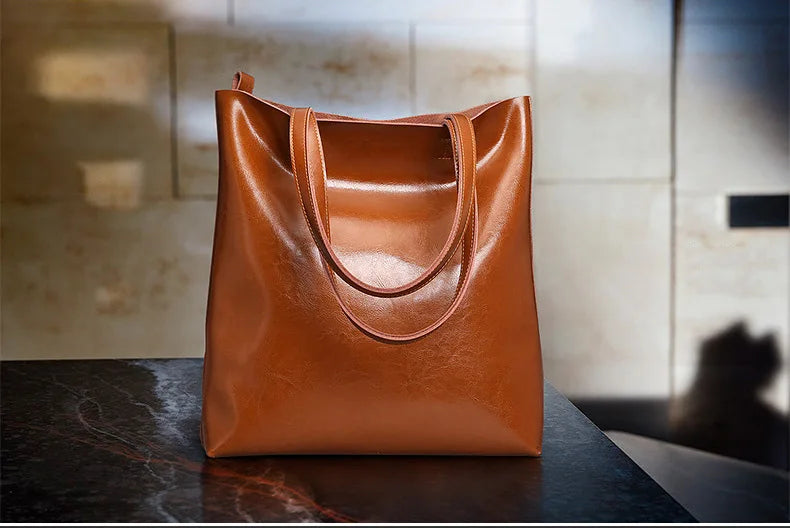 Diana™ - Klasyczna torba tote  w eleganckim skórzanym stylu