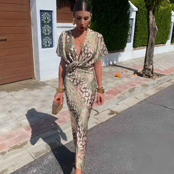 Matilda™ | Długa Sukienka z Skręconym Kołnierzem - Eliza-Warszawa