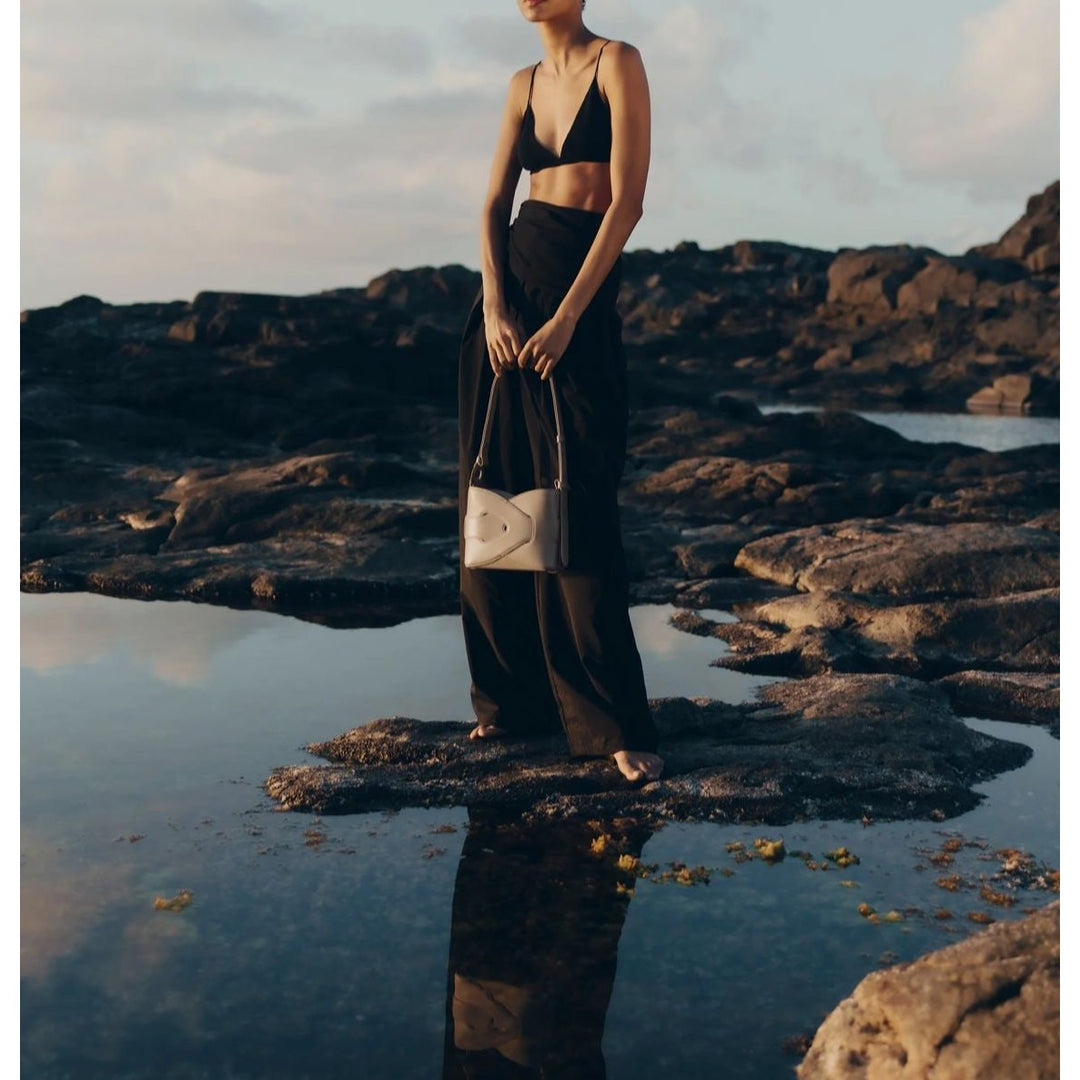 Eliza™ | Vera